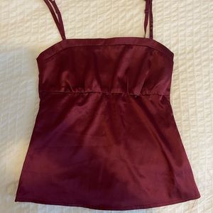 NEW YORK&COMPANY BURGUNDY SATIN TOP